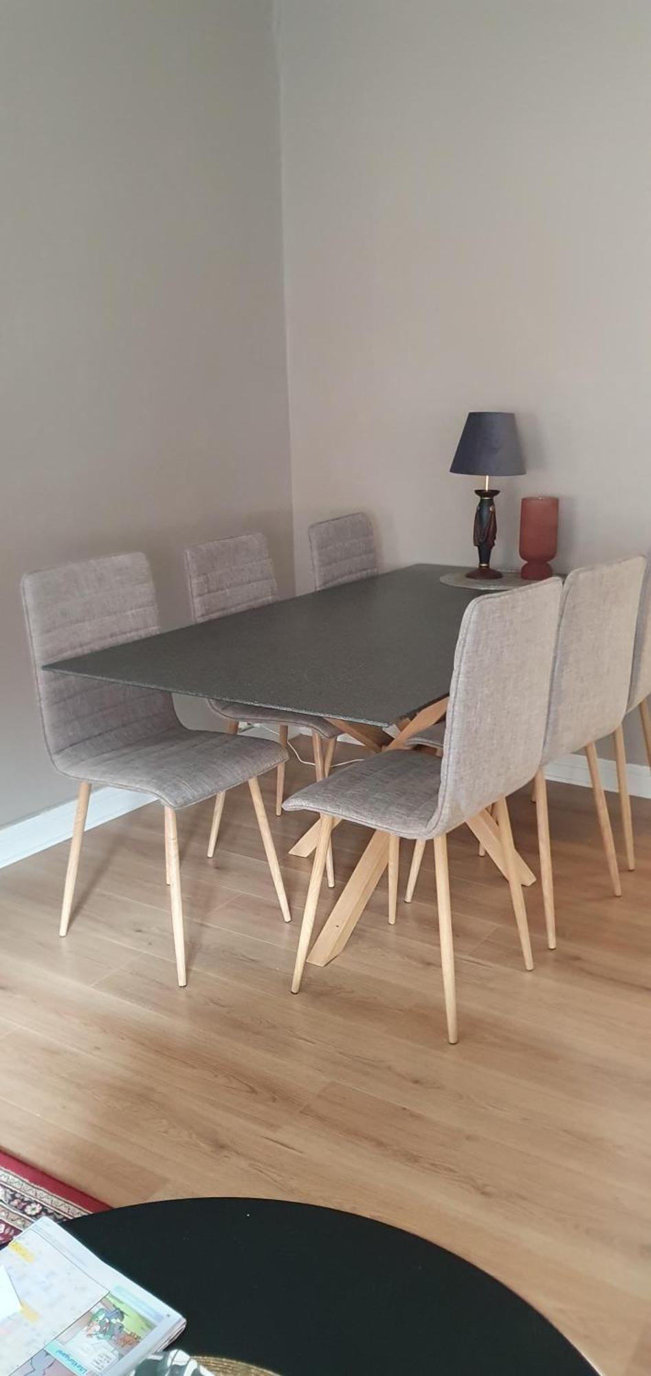 Centrum Laegenhet Skovde Luaran gambar